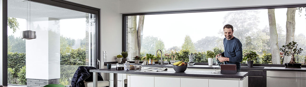 Homepage Fa. Elementos24 GmbH: Startbild